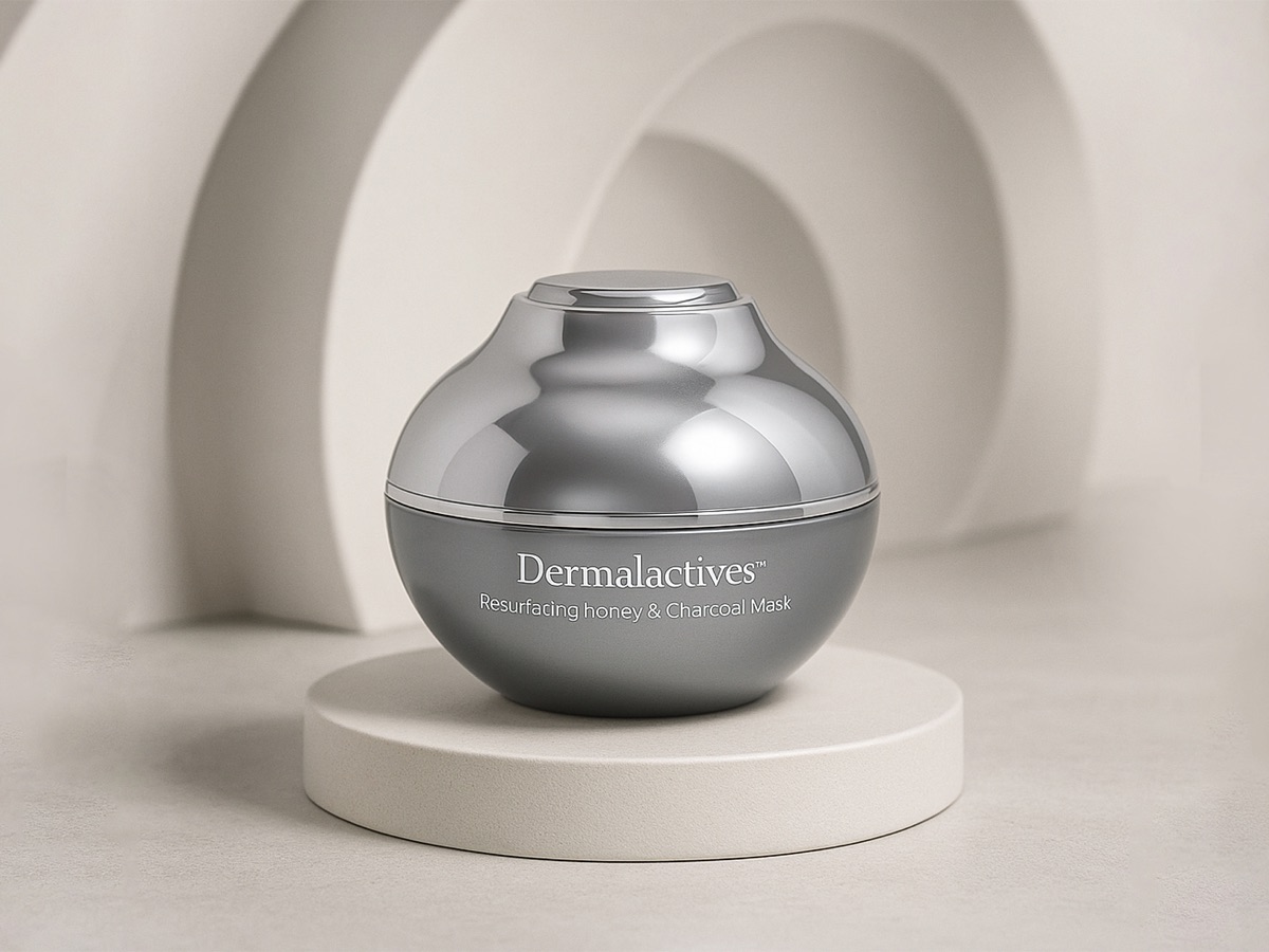 Resurfacing Honey and Charcoal Mask